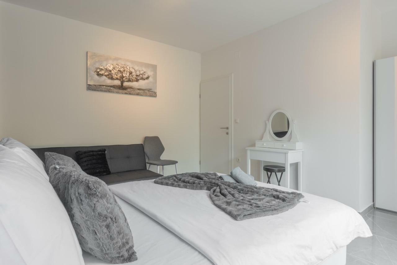 Luxury Apartment Melissa Vodice Exterior foto